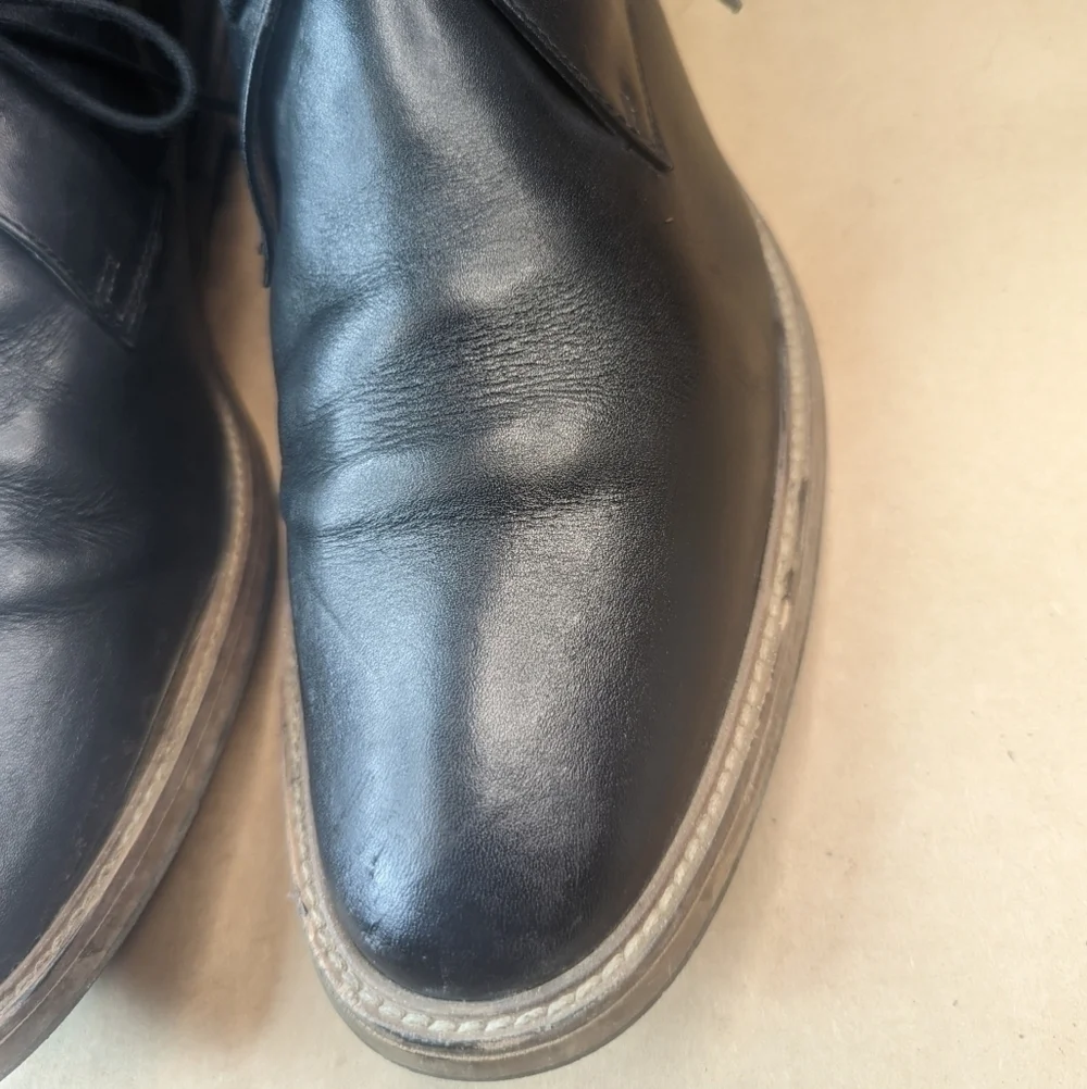 Aldo ankle boots men's size 14M black leather lace up. Some peeling inside liner